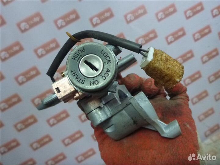 Замок зажигания Mitsubishi Galant E52A 1800 1994