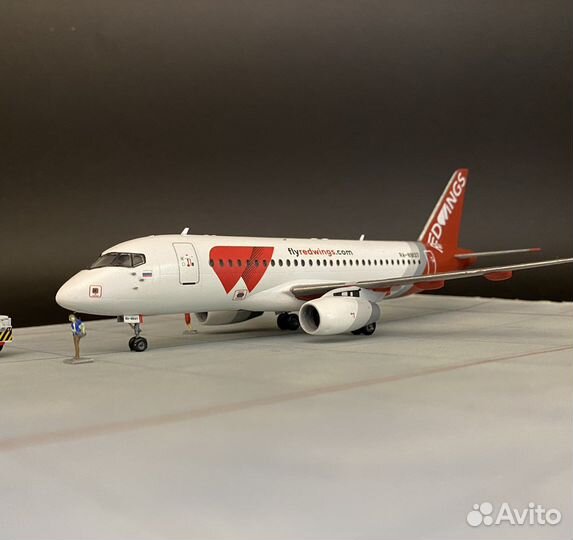 Модель самолета на заказ