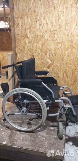 Кресло инвалидное