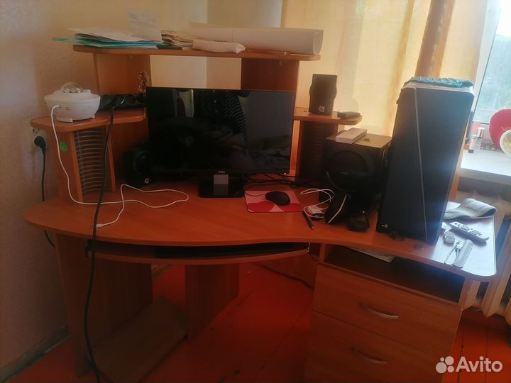 Компьютерный стол бу