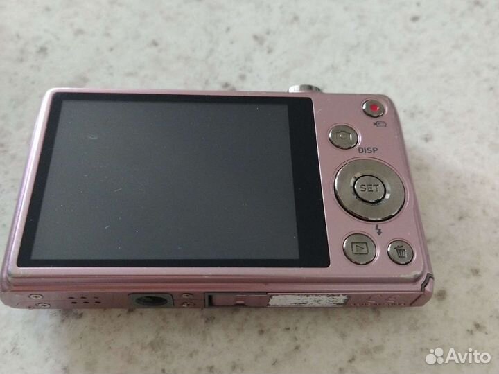 Компактный фотоаппарат