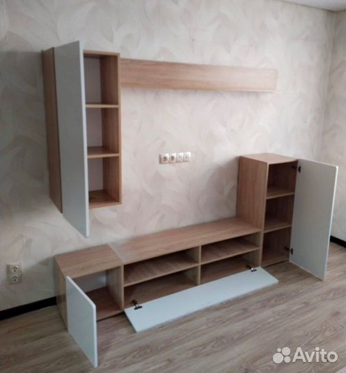 Стенка в наличии