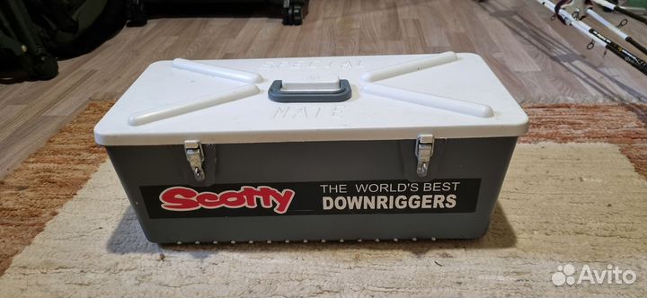 Ящик для блесен Sotti the world's Best downriggers