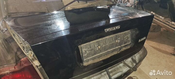 Крышка багажника Volvo S80