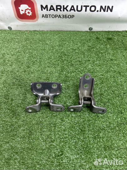 Петли двери передние правые Hyundai I30 2 GD 1.4