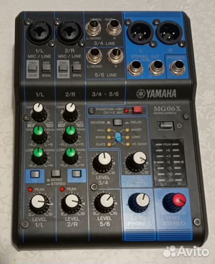 Акустика для сцены JBL EON 615