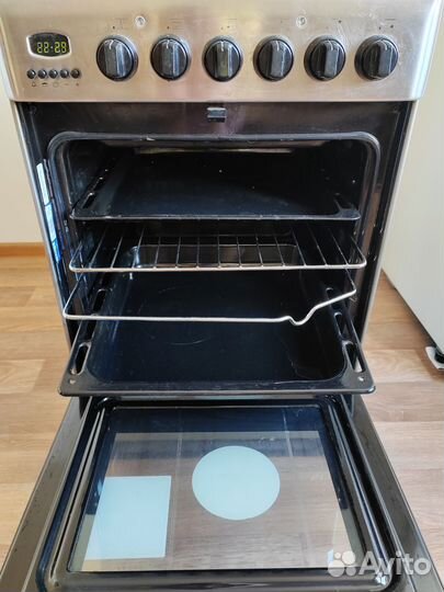 Плита электрическая Indesit стеклокерамика