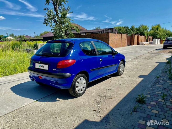 Peugeot 206 1.1 МТ, 2000, 167 000 км