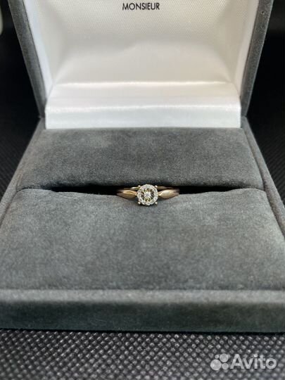 Золотое кольцо 585* с брилл-ми 1.25гр 17.5р с1