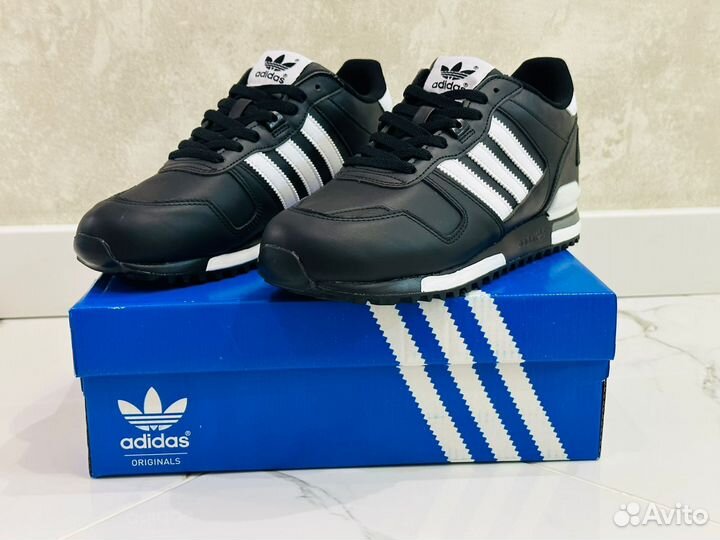 Кроссовки adidas zx 750 кожа