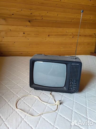 Телевизор юность 406 д