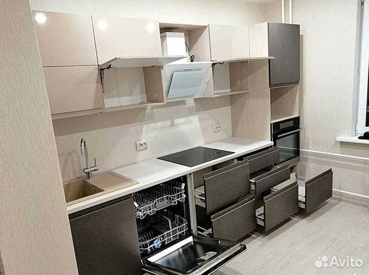 Кухонный гарнитур 