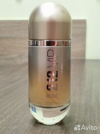 212 VIP Rosé Carolina Herrera EDP от 80 мл