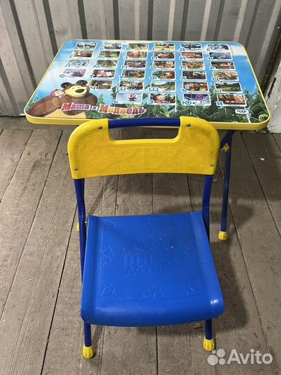 Детский стол и стул