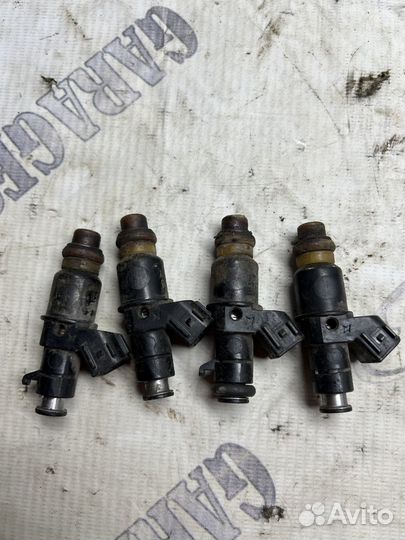 Форсунка топливная Honda Civic 4D