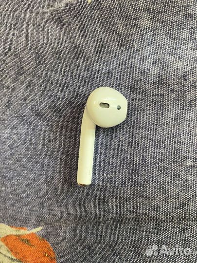 Airpods 2 левый