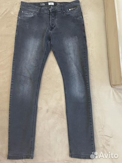 Джинсы мужские