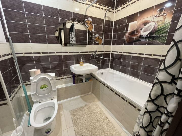 1-к. квартира, 42 м², 3/10 эт.