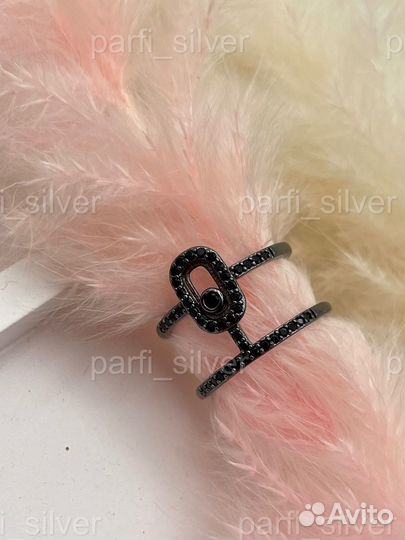 Кольцо Messika