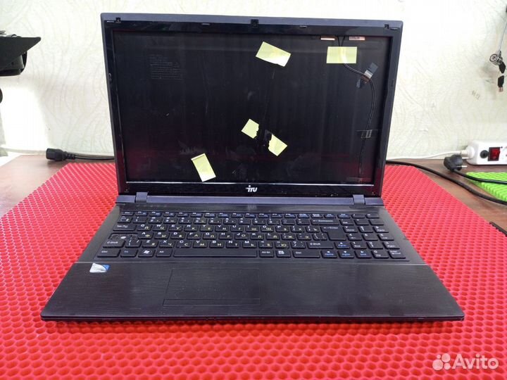 Ноутбук iRU-patriot W255CU (разбор)