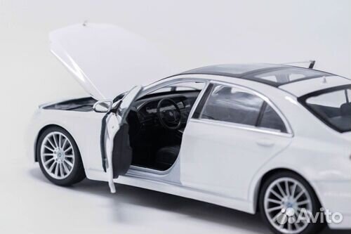 Модель Mercedes Benz S-Class S500 Welly 1:24 белая