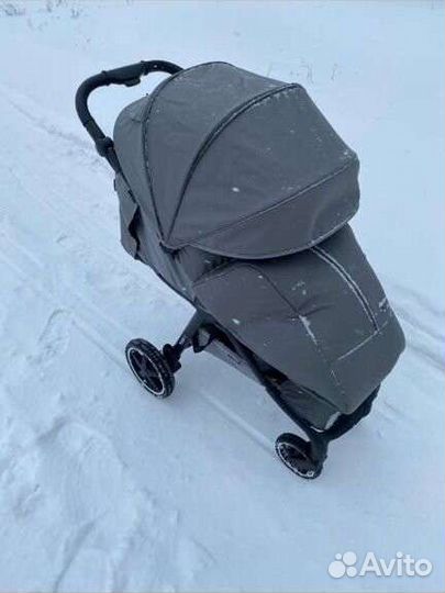 Прогулочная коляска luxmom libra