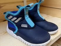 Утепленные кроссовки Adidas