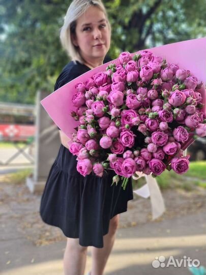 Пионовидная роза букет роз