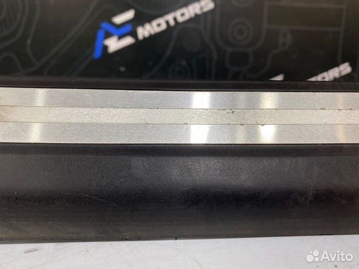 Накладка на порог Audi A6 C6 BDW 2005