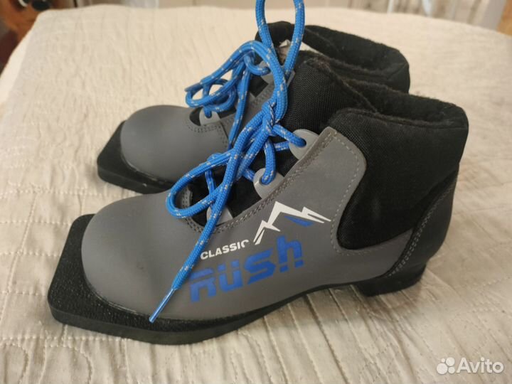 Ботинки лыжные детские