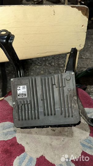 Блок управления двигателем на toyota camry V 70 75