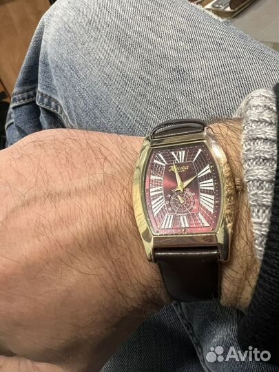 Золотые часы