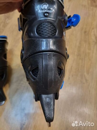 Коньки хоккейные