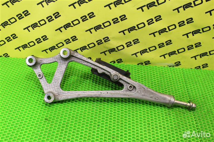 Крепление редуктора переднее Honda Vezel RU4 LEB