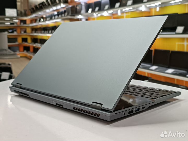 Новый Ноутбук 16''IPS core i7 10750H 32Gb SSD1Tb