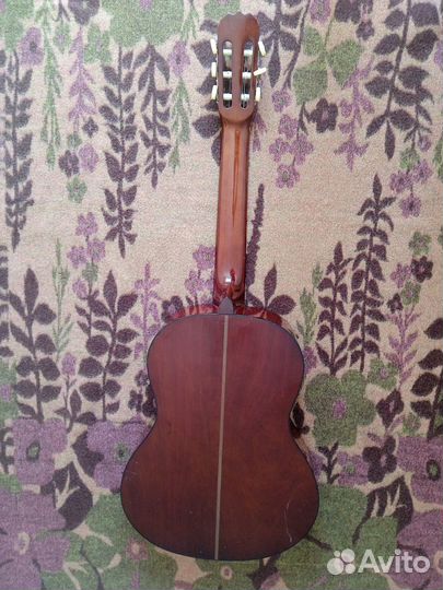 Классическая гитара Hohner, струны нейлон