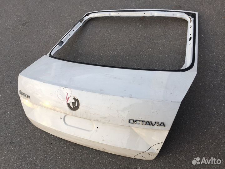 Крышка багажника Skoda Octavia 2013 белый