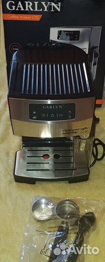 Кофеварка рожковая Garlyn L70
