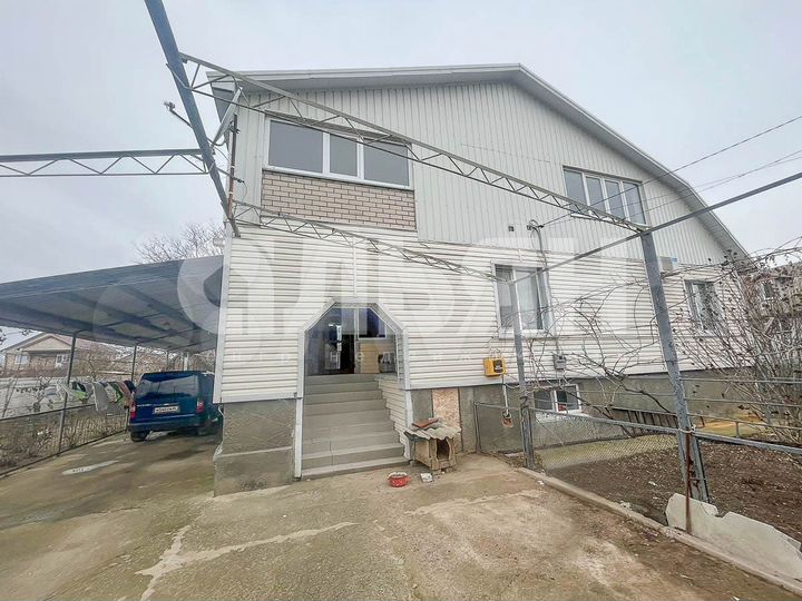 Дом 277,8 м² на участке 15 сот.