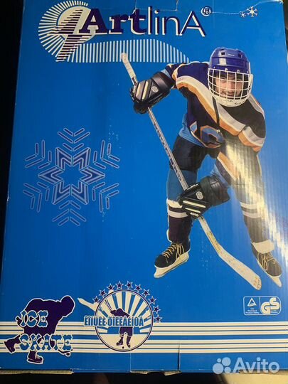 Коньки хоккейные