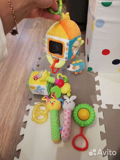 Игрушка подвеска, погремушка, грызунки