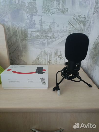 Конденсаторный микрофон