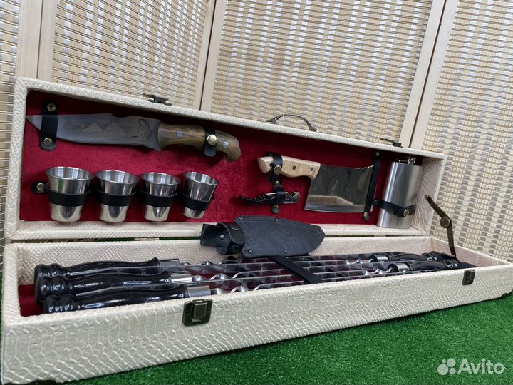 Шашлычный набор в чемодане К-5