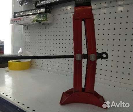 Домкраты ромбические