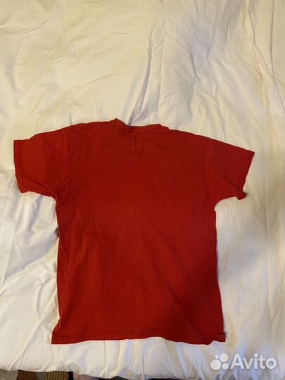 Футболка красная