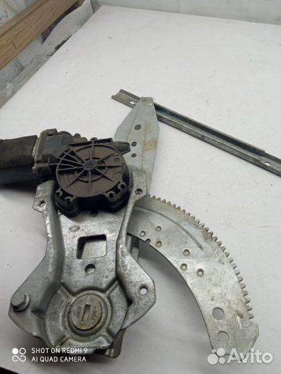 Стеклоподъемник задний правый Nissan Note E11