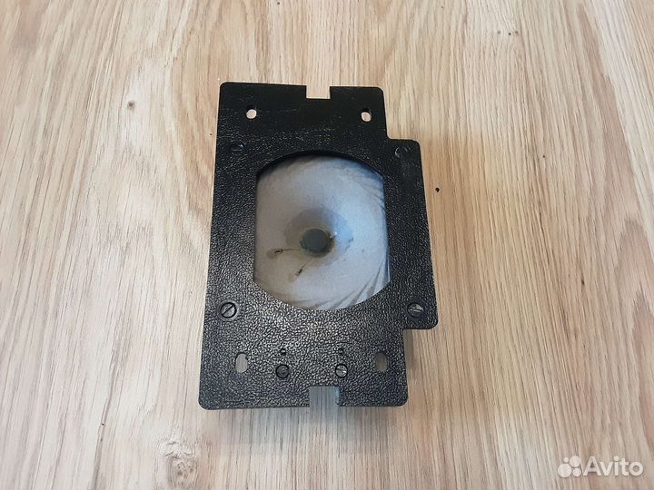 Динамик радиоприемника Ваз 2103, 2106