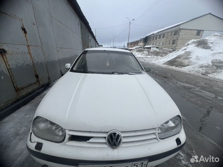 Volkswagen Golf 4 запчасти