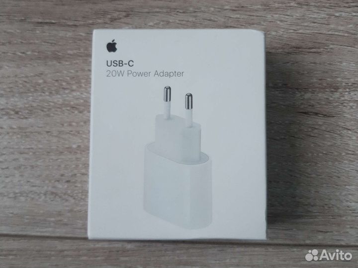 Адаптер питания Apple usbc мощностью 20 Вт