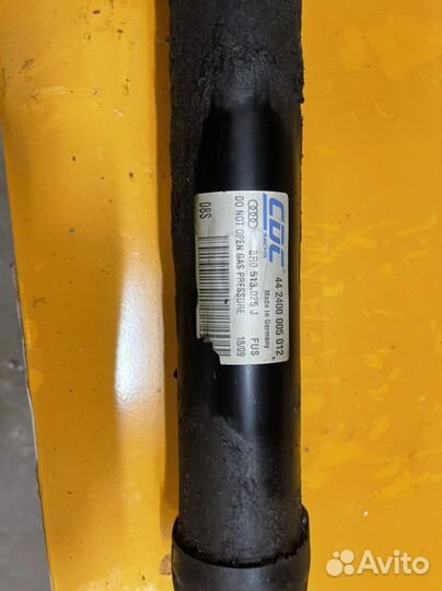 Амортизатор audi q5 8R 8R0513026J задний правый